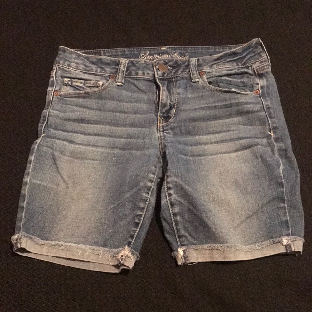 American Eagle blue jean shorts